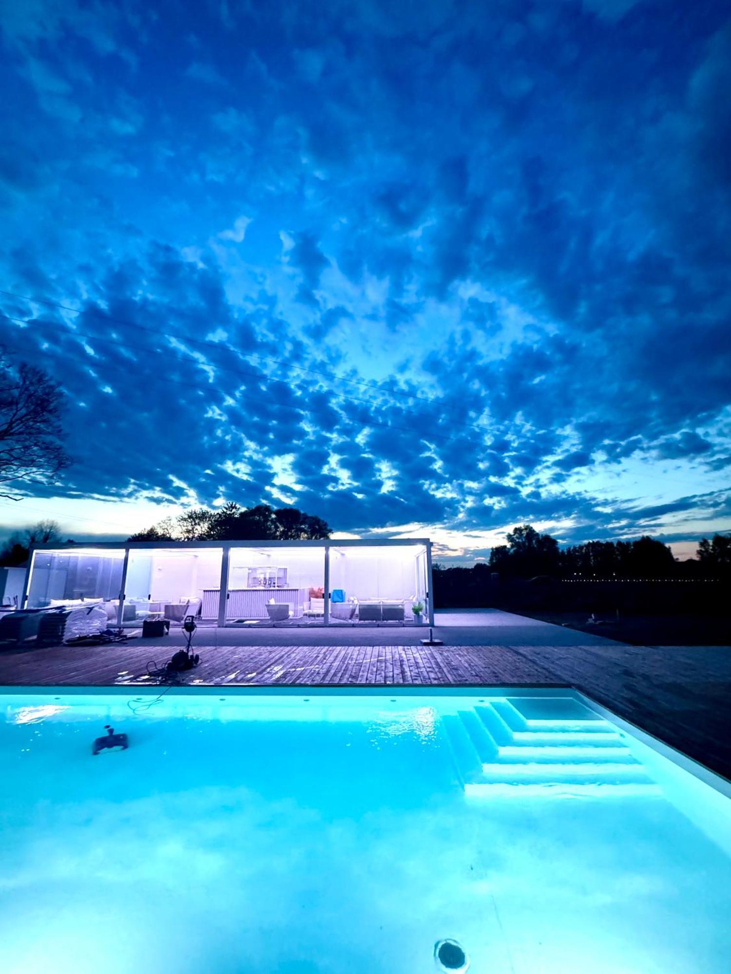 Destino Villa Mielno  Buitenkant foto